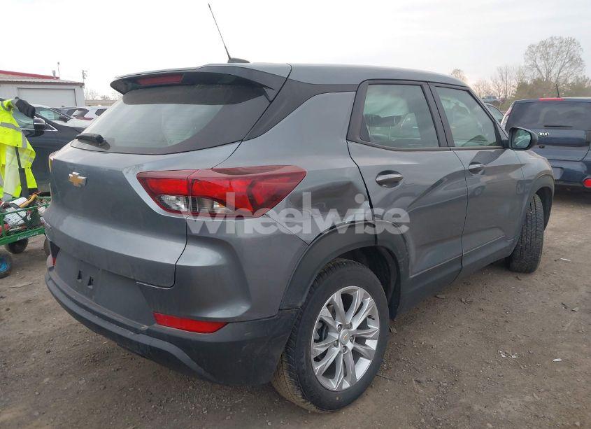 Photo 4 of 2022 Chevrolet Trailblazer FWD LS (VIN KL79MMS21NB073601)