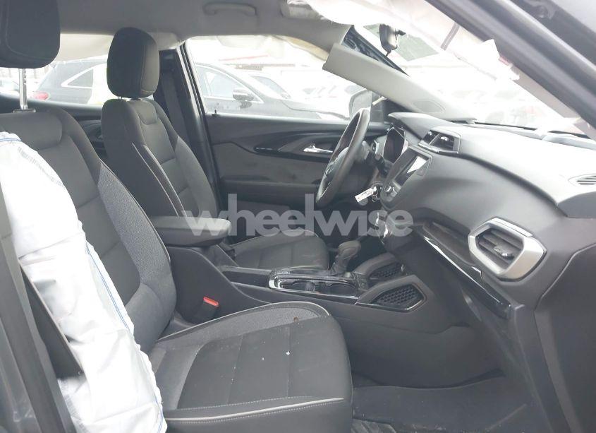 Photo 5 of 2022 Chevrolet Trailblazer FWD LS (VIN KL79MMS21NB073601)