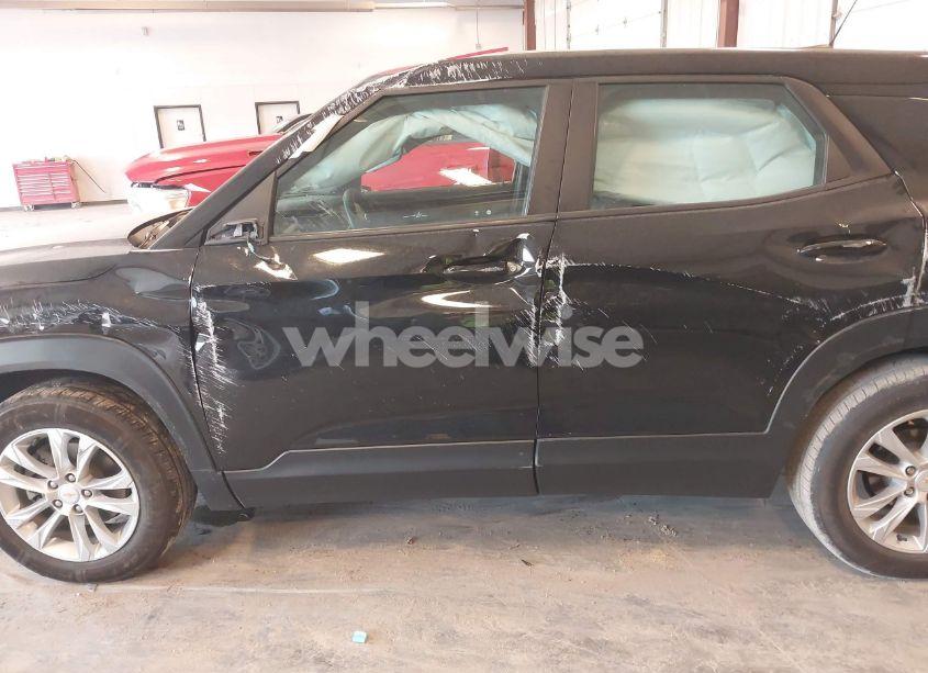 Photo 14 of 2021 Chevrolet Trailblazer FWD LS (VIN KL79MMS22MB006679)