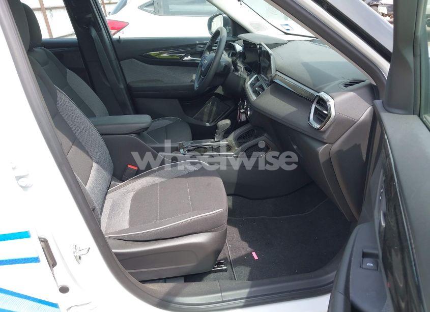 Photo 5 of 2024 Chevrolet Trailblazer FWD LS (VIN KL79MMS22RB098092)