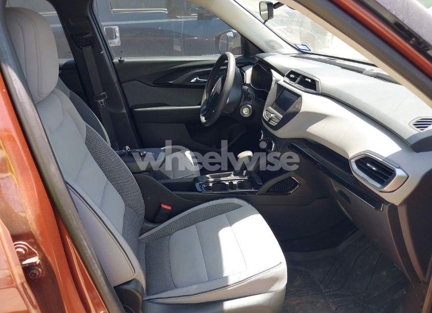 Photo 5 of 2021 Chevrolet Trailblazer FWD LS (VIN KL79MMS24MB152002)