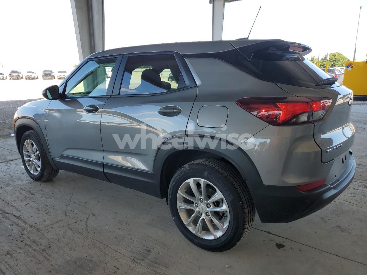 Photo 2 of 2025 CHEVROLET TRAILBLAZER LS (VIN KL79MMSL8SB091128)