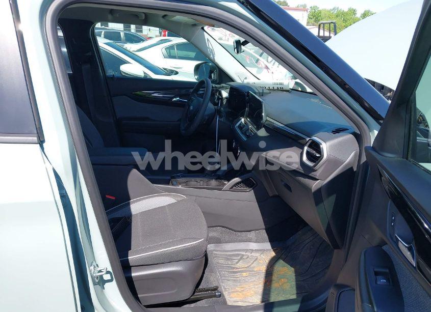 Photo 5 of 2025 Chevrolet Trailblazer FWD LS (VIN KL79MMSP2SB122568)