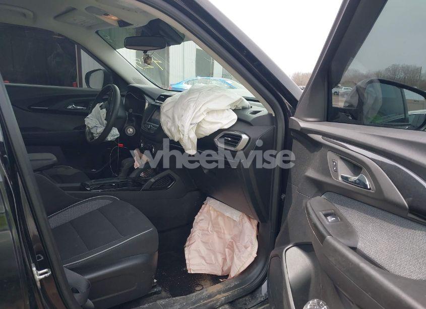 Photo 5 of 2022 Chevrolet Trailblazer AWD LS (VIN KL79MNSLXNB015243)