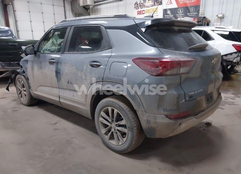 Photo 3 of 2021 Chevrolet Trailblazer FWD LT (VIN KL79MPS27MB156627)