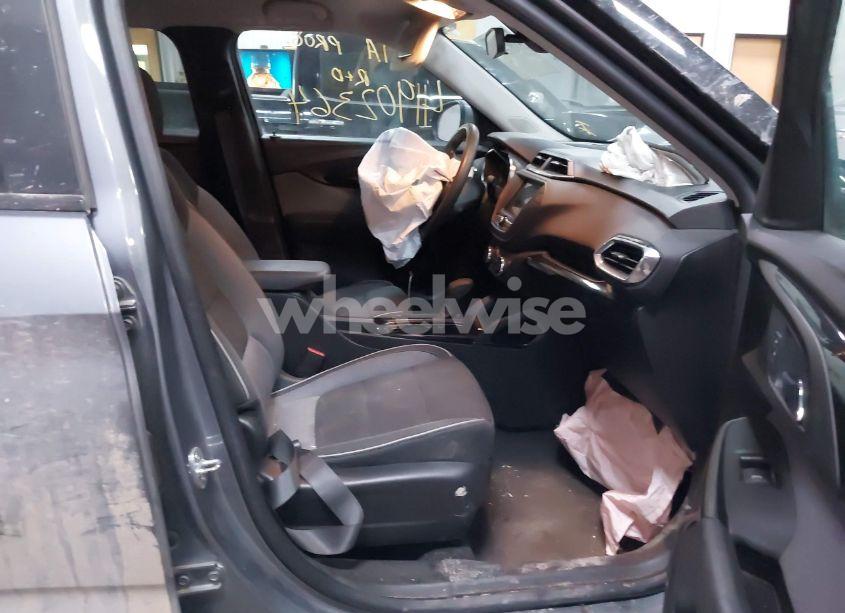 Photo 5 of 2021 Chevrolet Trailblazer FWD LT (VIN KL79MPS27MB156627)