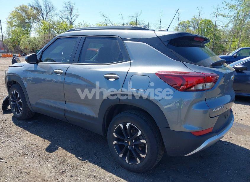 Photo 3 of 2021 Chevrolet Trailblazer FWD LT (VIN KL79MPS29MB112757)