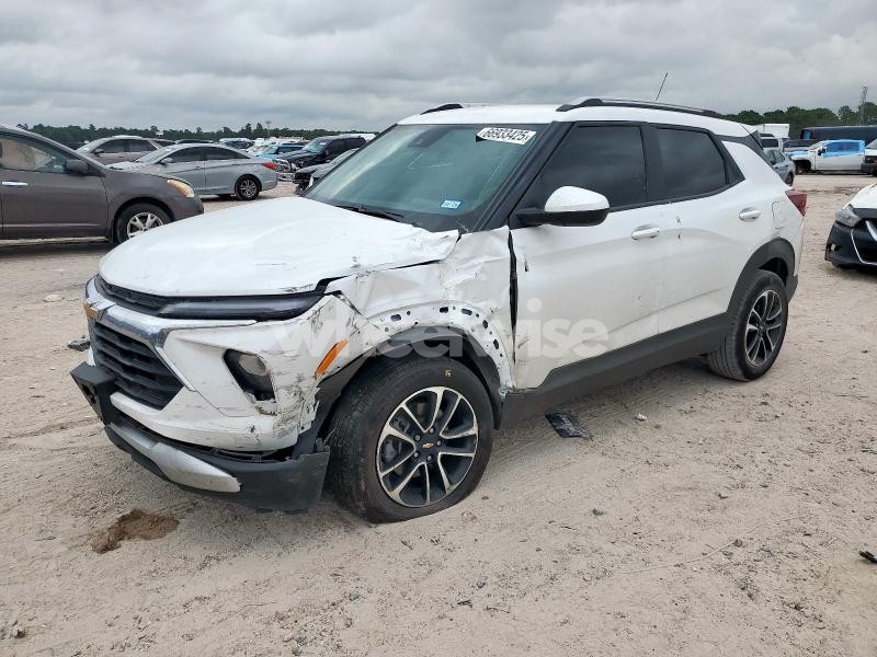 Photo 2 of 2024 CHEVROLET TRAILBLAZER LT (VIN KL79MPSL0RB167100)