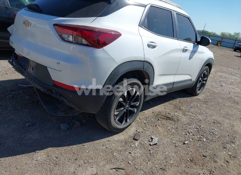 Photo 4 of 2021 Chevrolet Trailblazer FWD LT (VIN KL79MPSL1MB165042)