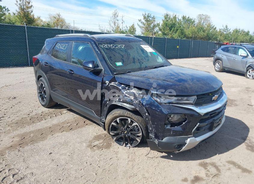 2021 Chevrolet Trailblazer FWD LT (VIN KL79MPSL4MB139647) main photo
