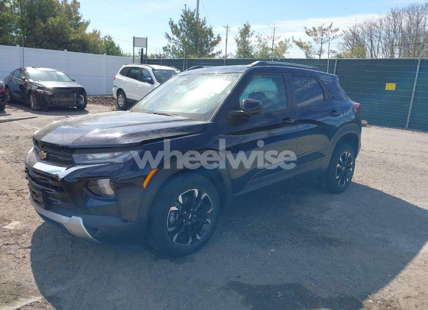Photo 2 of 2021 Chevrolet Trailblazer FWD LT (VIN KL79MPSL4MB139647)