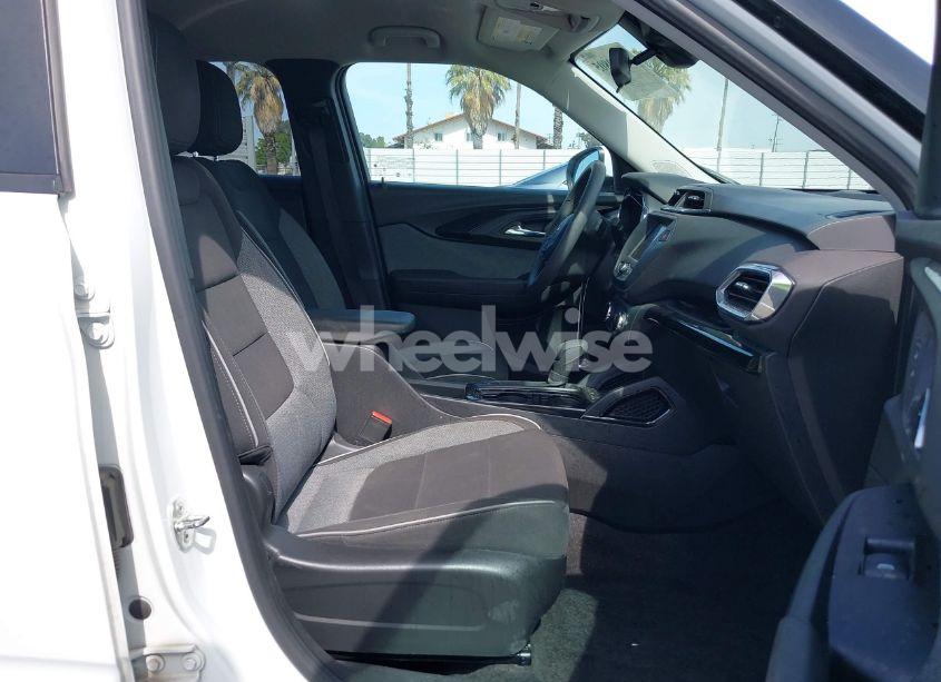 Photo 5 of 2022 Chevrolet Trailblazer FWD LT (VIN KL79MPSL4NB065700)