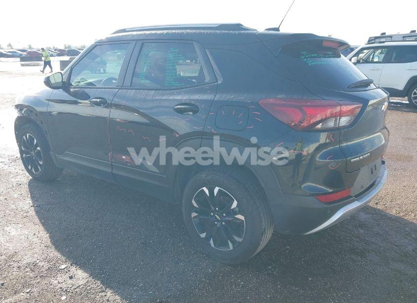 Photo 3 of 2022 Chevrolet Trailblazer FWD LT (VIN KL79MPSL4NB106584)