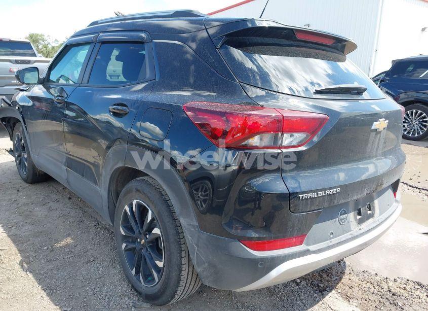 Photo 3 of 2022 Chevrolet Trailblazer FWD LT (VIN KL79MPSL4NB107430)