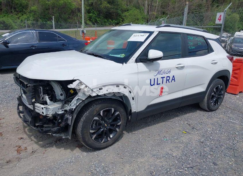 Photo 2 of 2022 Chevrolet Trailblazer FWD LT (VIN KL79MPSL6NB056206)