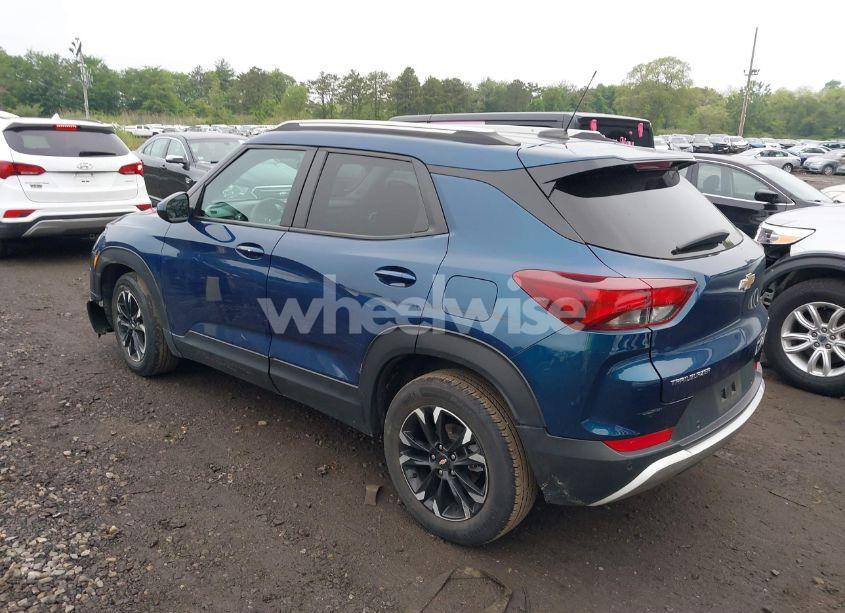 Photo 3 of 2021 Chevrolet Trailblazer LT (VIN KL79MPSL7MB134118)