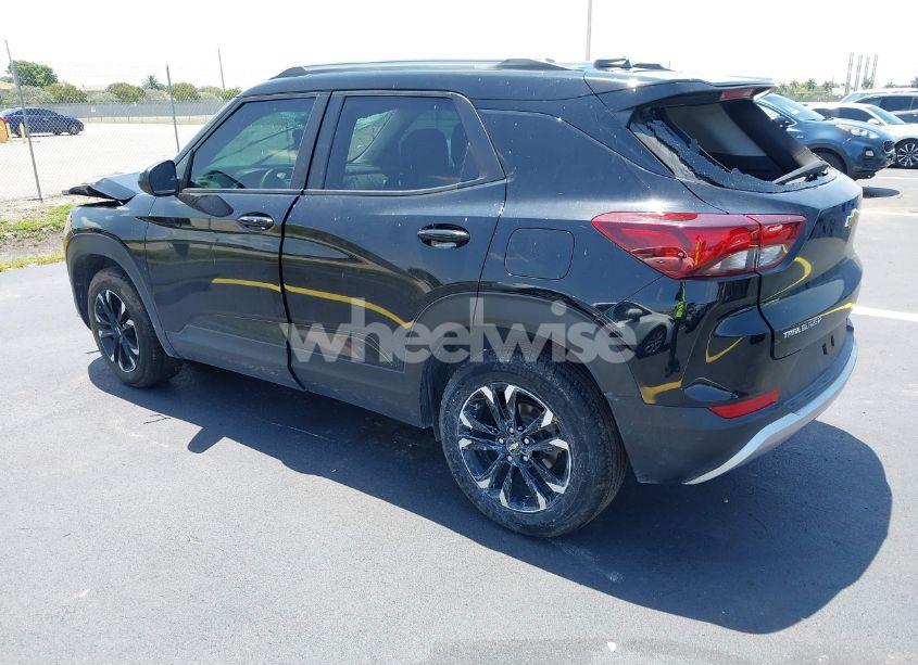 Photo 3 of 2022 Chevrolet Trailblazer FWD LT (VIN KL79MPSL9NB042932)