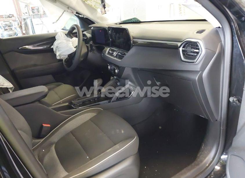 Photo 5 of 2024 Chevrolet Trailblazer FWD LT (VIN KL79MPSL9RB091294)