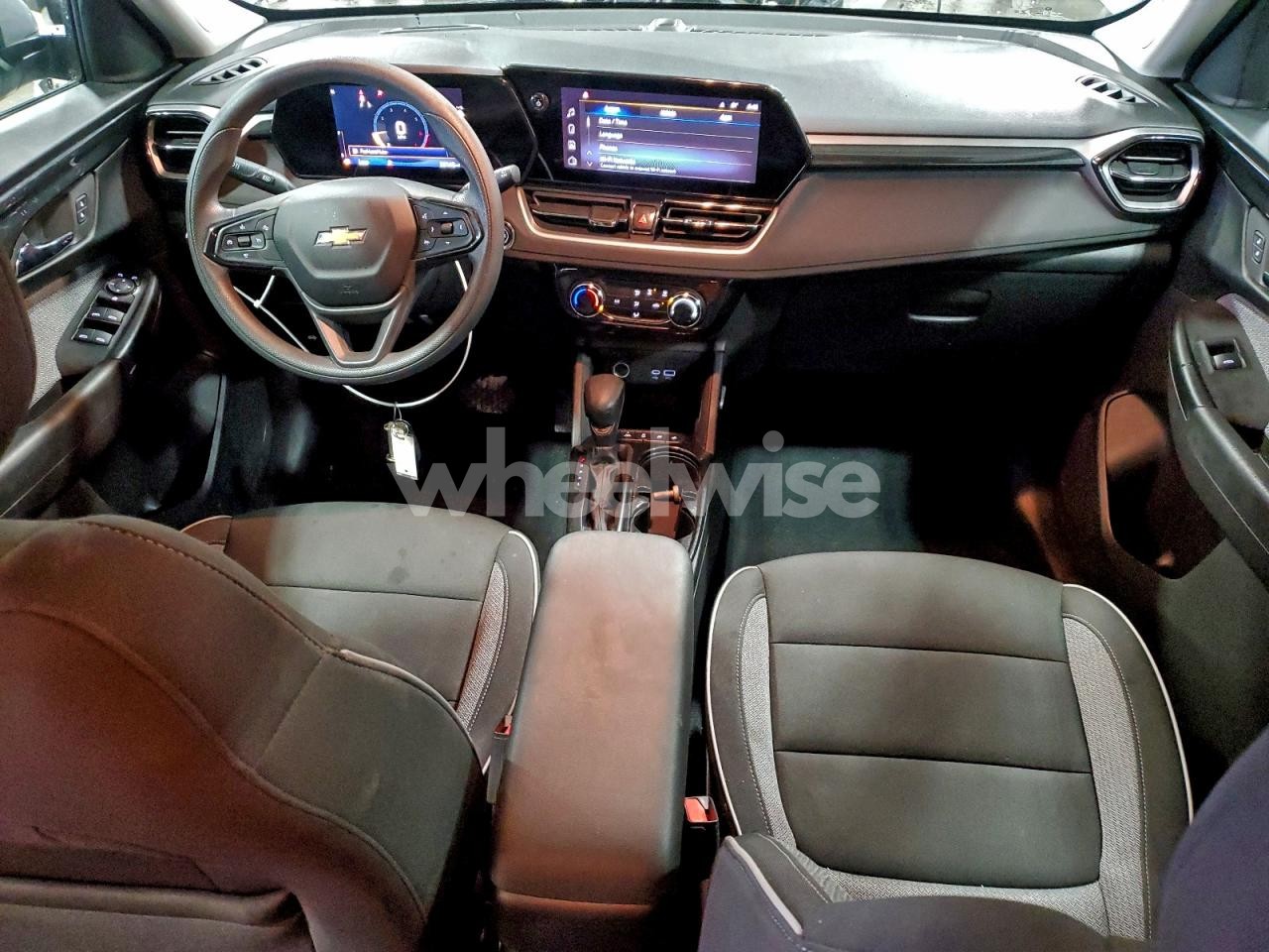 Photo 8 of 2025 CHEVROLET TRAILBLAZER LT (VIN KL79MPSLXSB172987)