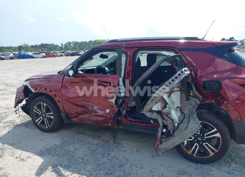 Photo 6 of 2025 Chevrolet Trailblazer FWD LT (VIN KL79MPSP2SB044925)