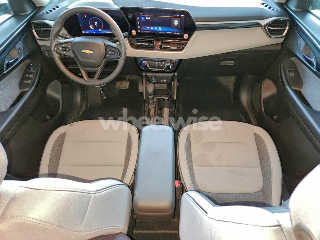 Photo 8 of 2025 CHEVROLET TRAILBLAZER LT (VIN KL79MPSP8SB148870)