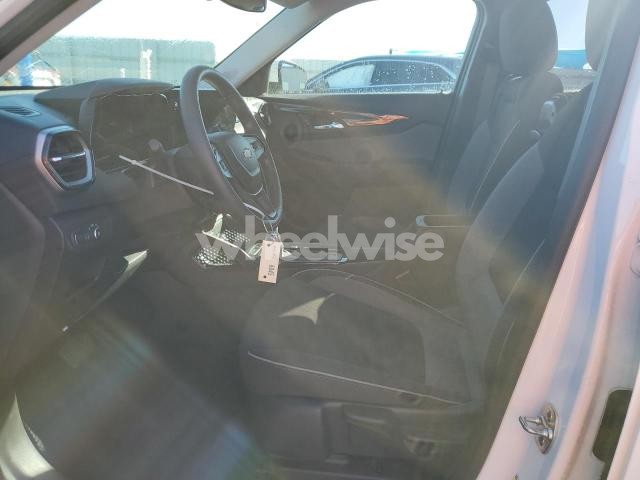 Photo 6 of 2025 CHEVROLET TRAILBLAZER LT (VIN KL79MPSP9SB105591)