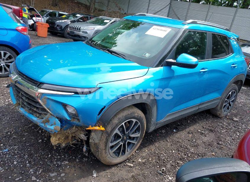 Photo 2 of 2025 Chevrolet Trailblazer AWD LT (VIN KL79MRSL1SB016798)