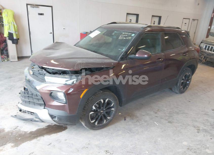 Photo 2 of 2022 Chevrolet Trailblazer AWD LT (VIN KL79MRSL2NB009024)
