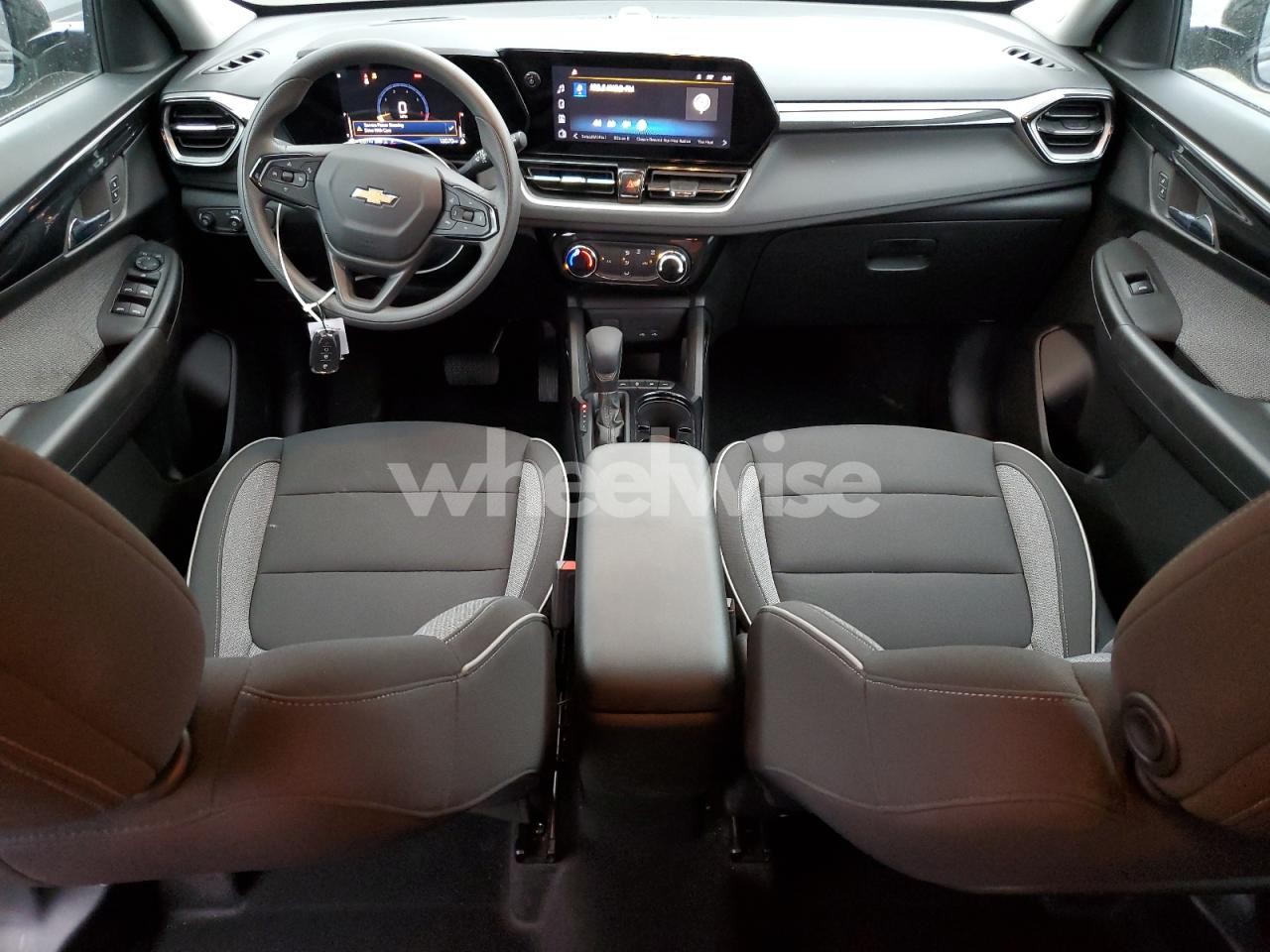 Photo 8 of 2025 CHEVROLET TRAILBLAZER LT (VIN KL79MRSL2SB218758)