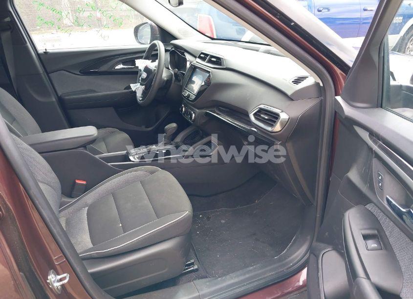 Photo 5 of 2022 Chevrolet Trailblazer AWD LT (VIN KL79MRSL4NB117130)