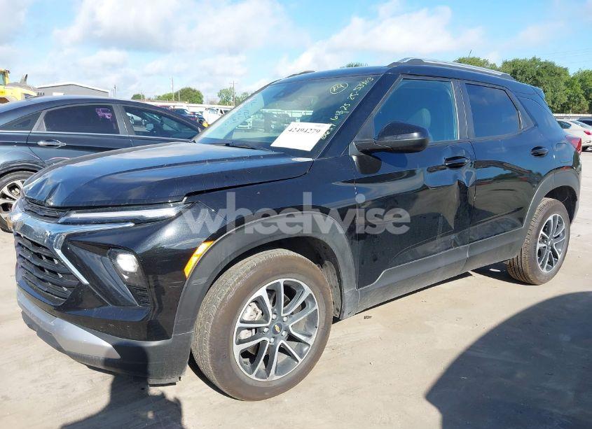 Photo 2 of 2025 Chevrolet Trailblazer AWD LT (VIN KL79MRSL4SB048659)