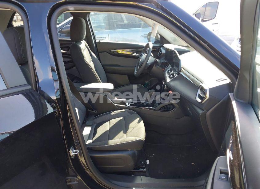 Photo 5 of 2025 Chevrolet Trailblazer AWD LT (VIN KL79MRSL4SB048659)