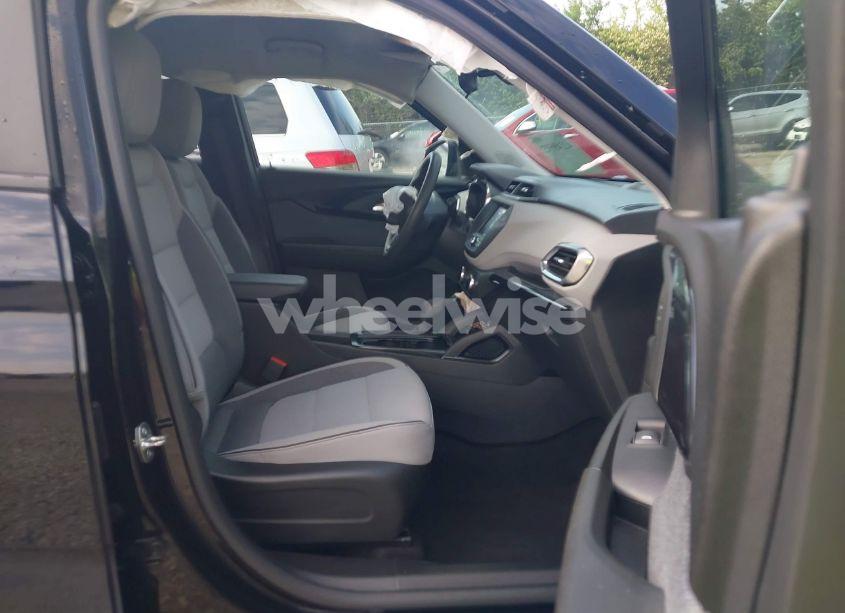 Photo 5 of 2022 Chevrolet Trailblazer AWD LT (VIN KL79MRSL5NB017683)