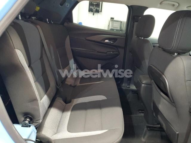 Photo 3 of 2024 CHEVROLET TRAILBLAZER LT (VIN KL79MRSL6RB109164)