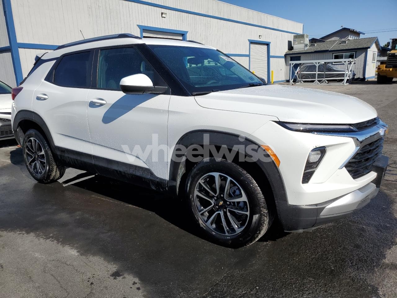 Photo 4 of 2025 CHEVROLET TRAILBLAZER LT (VIN KL79MRSL6SB197400)