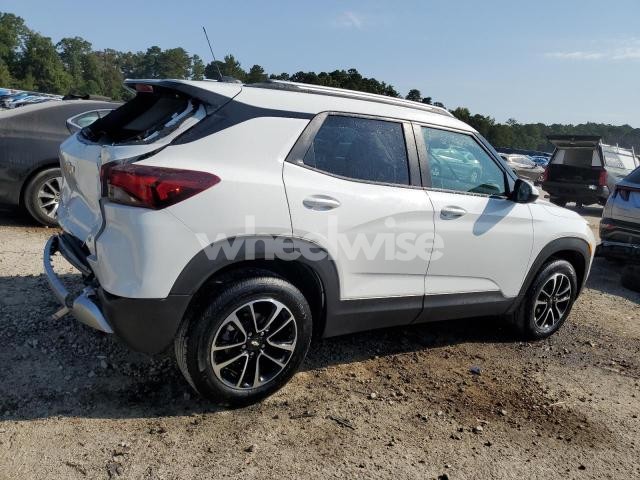 Photo 3 of 2024 CHEVROLET TRAILBLAZER LT (VIN KL79MRSL7RB190367)