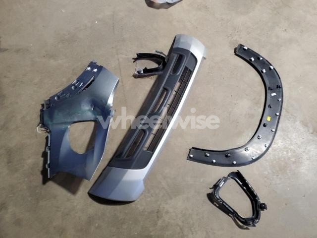 Photo 3 of 2022 CHEVROLET TRAILBLAZER LT (VIN KL79MRSLXNB045687)