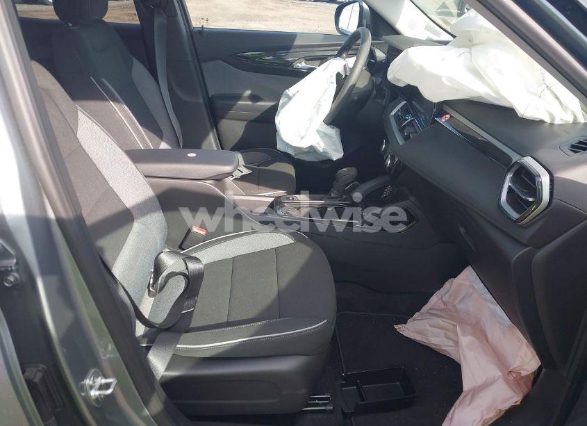 Photo 5 of 2025 Chevrolet Trailblazer AWD LT (VIN KL79MRSLXSB129018)
