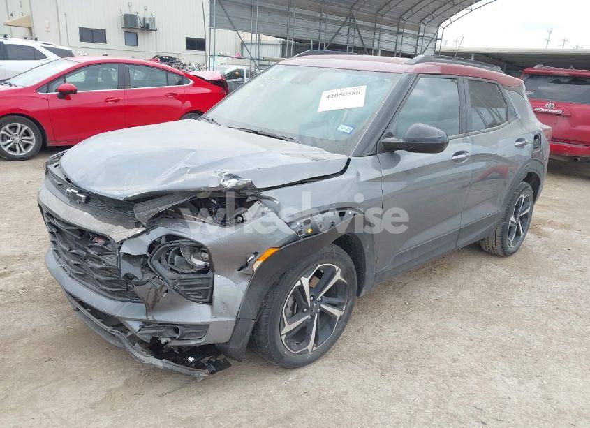 Photo 2 of 2021 Chevrolet Trailblazer FWD RS (VIN KL79MTSL4MB057569)