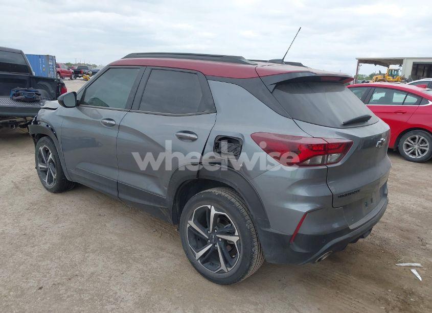 Photo 3 of 2021 Chevrolet Trailblazer FWD RS (VIN KL79MTSL4MB057569)