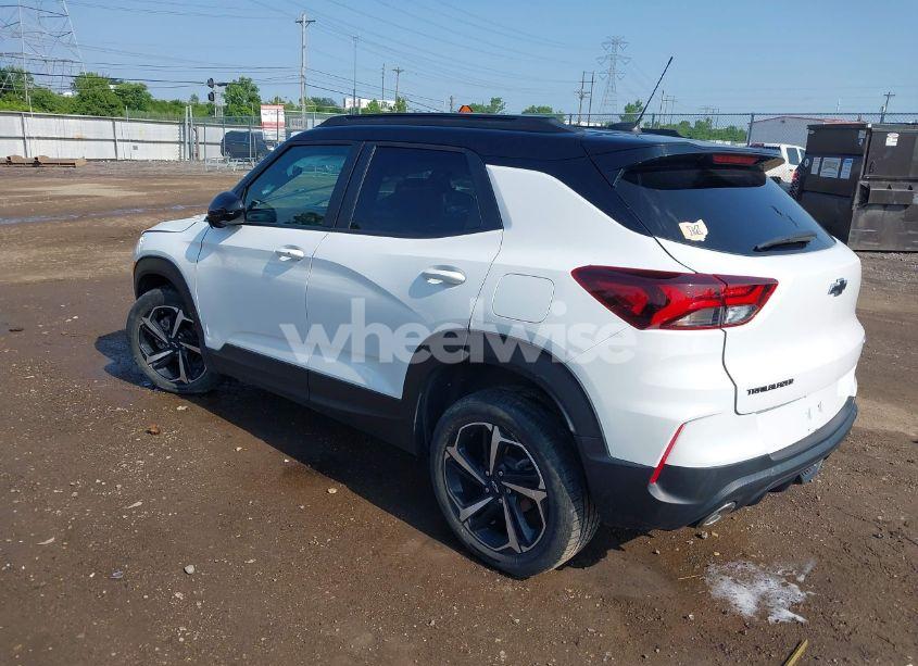 Photo 3 of 2022 Chevrolet Trailblazer FWD RS (VIN KL79MTSL5NB019463)