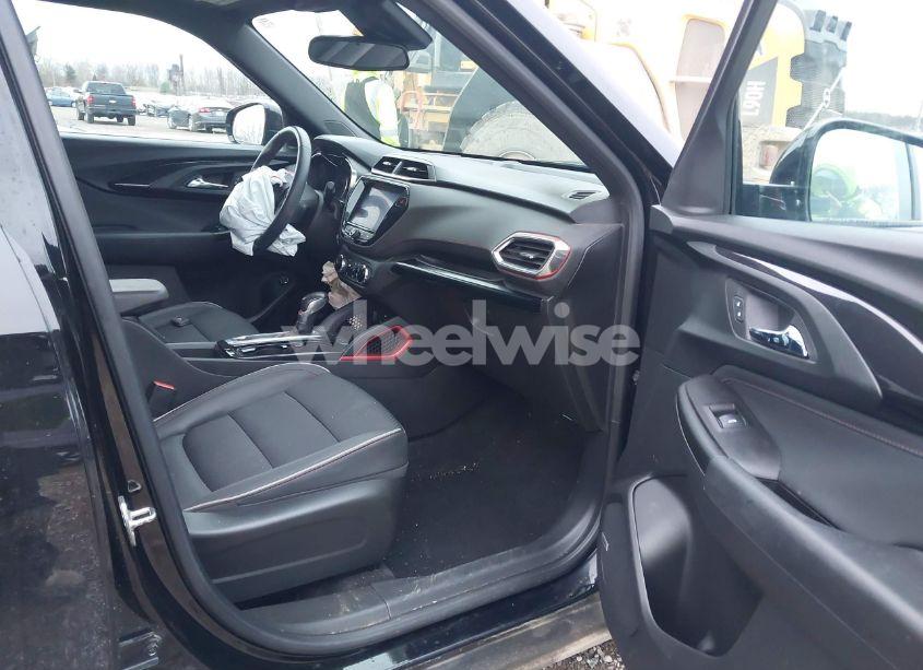 Photo 5 of 2022 Chevrolet Trailblazer AWD RS (VIN KL79MUSL0NB031574)