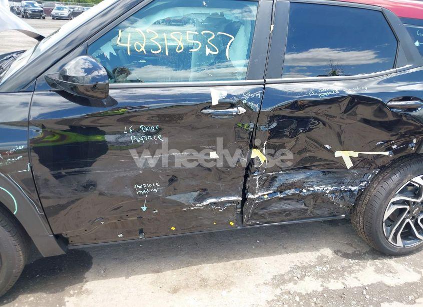 Photo 12 of 2025 Chevrolet Trailblazer AWD RS (VIN KL79MUSL2SB181228)