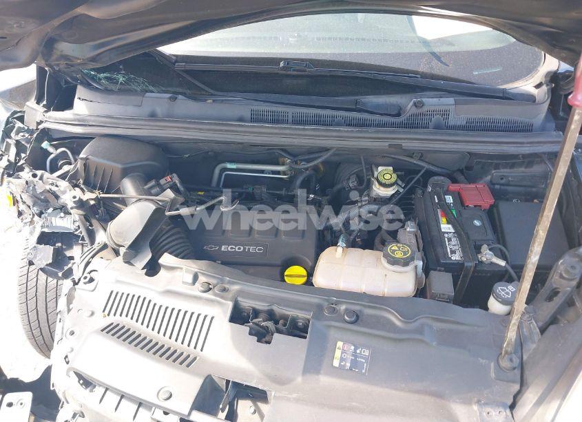 Photo 10 of 2016 Chevrolet Trax 1LS (VIN KL7CJKSB0GB606592)