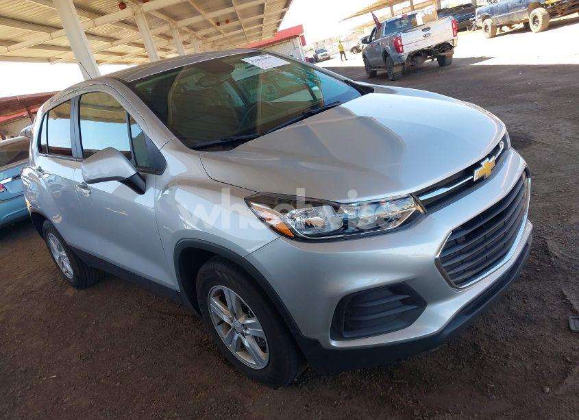 2021 Chevrolet Trax FWD LS (VIN KL7CJKSB0MB335660) main photo