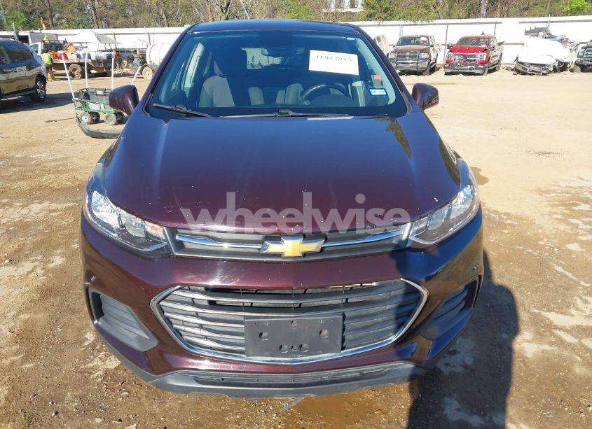 Photo 13 of 2020 Chevrolet Trax FWD LS (VIN KL7CJKSB1LB346150)