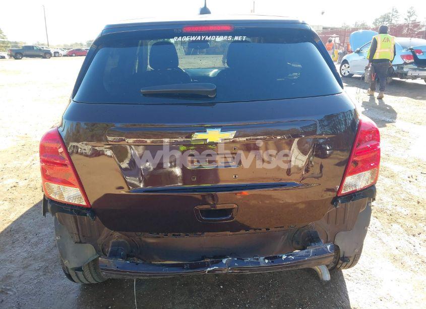 Photo 17 of 2020 Chevrolet Trax FWD LS (VIN KL7CJKSB1LB346150)