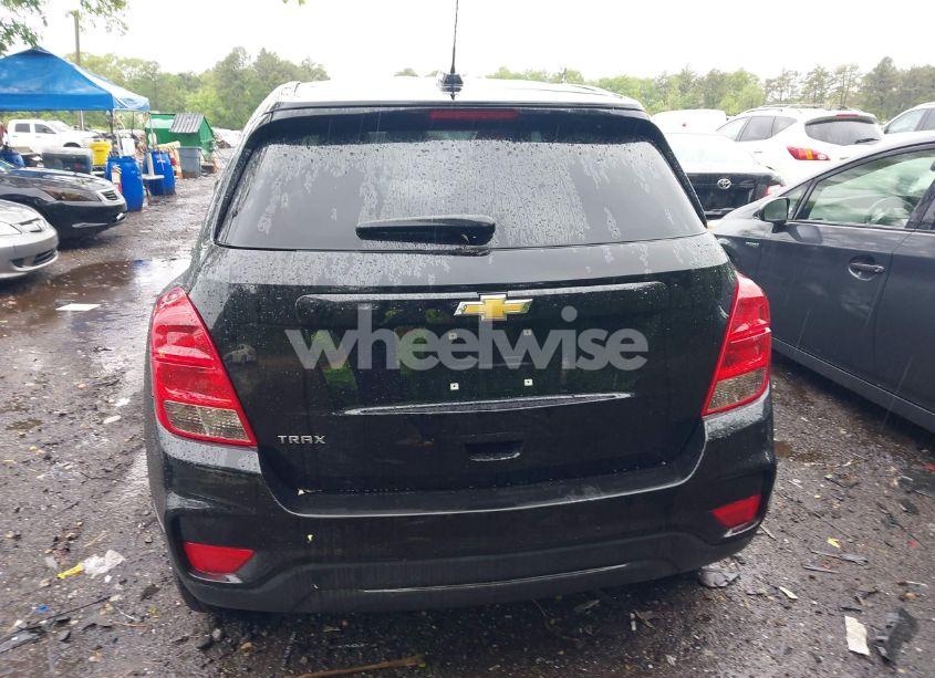 Photo 16 of 2021 Chevrolet Trax FWD LS (VIN KL7CJKSB2MB312199)