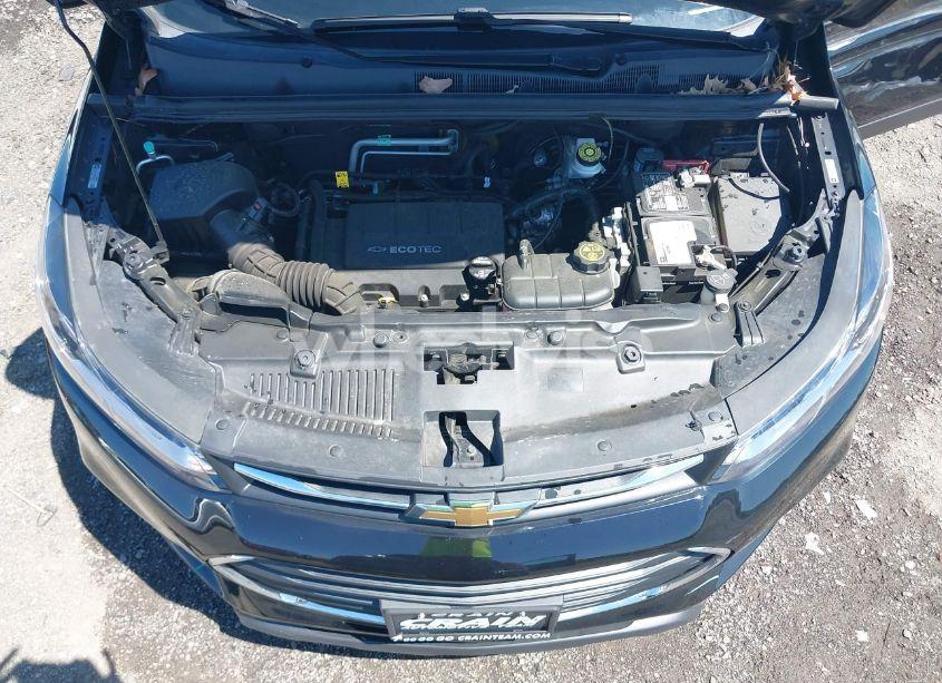 Photo 10 of 2020 Chevrolet Trax FWD LS (VIN KL7CJKSB3LB026277)