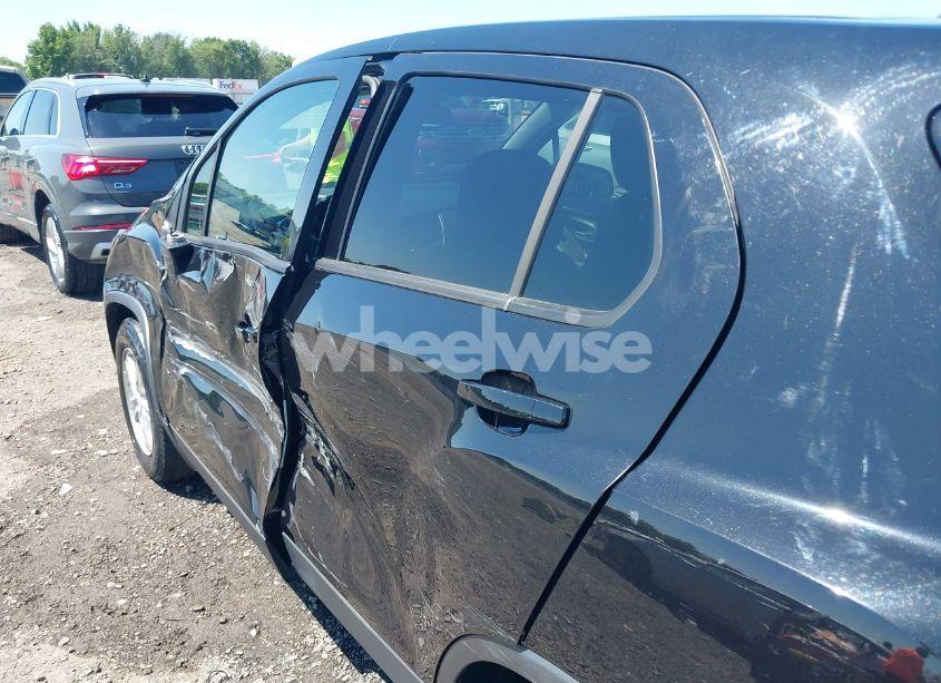 Photo 19 of 2020 Chevrolet Trax FWD LS (VIN KL7CJKSB3LB026277)